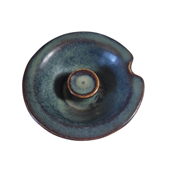 Set of 2 Handmade Pottery Mugs Ceramic Mugs Earth Tones With Lids - Picture 14 of 14